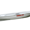 Laiva AMBER 450 E. Četrvietīga, klasiska dizaina dubultkorpusa ķīļa laiva.