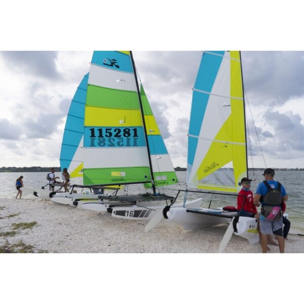 Sailing catamaran HOBIE CAT 16 race WATERSKIS.LV