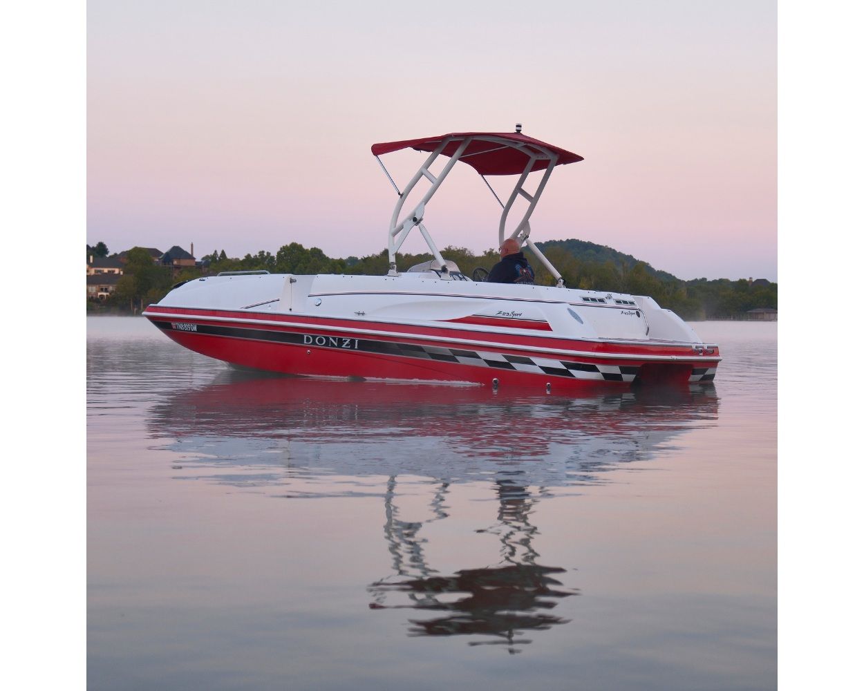 monster-tower-mt7-white-side